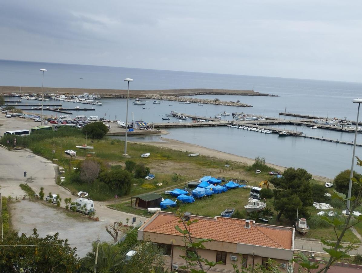Casa Di Ghito Apartment Cefalu Luaran gambar